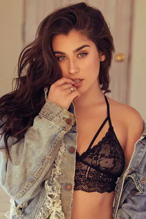 Lauren Jauregui OnlyFans Leaked Free Thumbnail Picture - #YKVFflPTPB