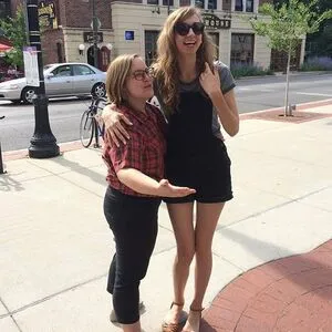 Lauren Lapkus OnlyFans Leaked Free Thumbnail Picture - #wCmaJ6dmEr