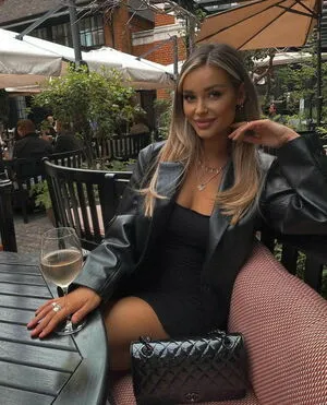 Lauren Laratta OnlyFans Leaked Free Thumbnail Picture - #u81Wp7Ks49