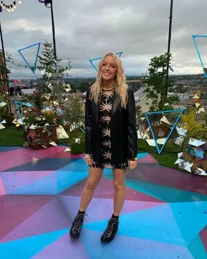 Lauren Laverne OnlyFans Leaked Free Thumbnail Picture - #FTEVcV78wB