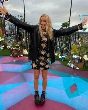 Lauren Laverne OnlyFans Leaked Free Thumbnail Picture - #Ix01wxTwOk