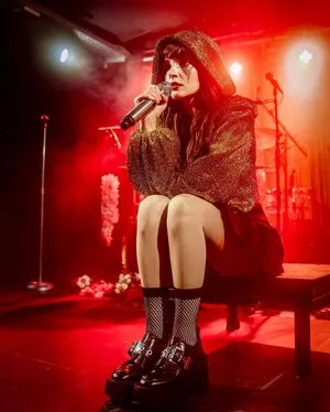 Lauren Mayberry OnlyFans Leaked Free Thumbnail Picture - #1Q3TlIqlqL