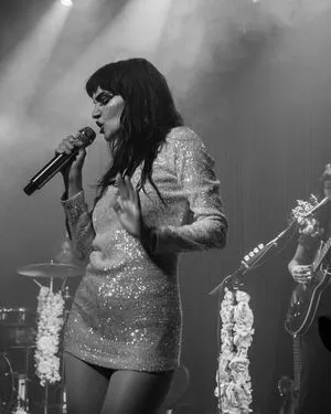 Lauren Mayberry OnlyFans Leaked Free Thumbnail Picture - #2Qms8Goyl8