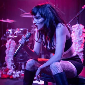 Lauren Mayberry OnlyFans Leaked Free Thumbnail Picture - #3ljsFsj75c