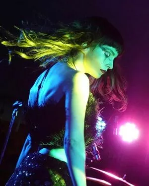 Lauren Mayberry OnlyFans Leaked Free Thumbnail Picture - #416lFtjUOI