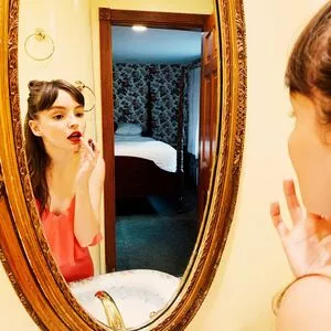 Lauren Mayberry OnlyFans Leaked Free Thumbnail Picture - #4dbs742M4H