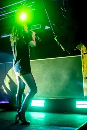 Lauren Mayberry OnlyFans Leaked Free Thumbnail Picture - #7B3xVEYFoA