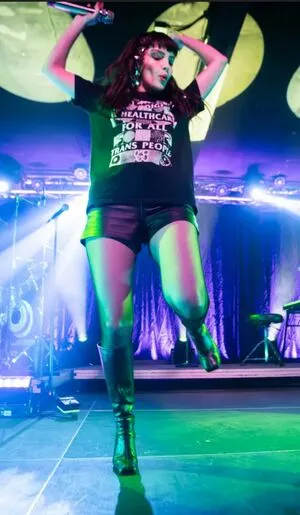 Lauren Mayberry OnlyFans Leaked Free Thumbnail Picture - #7InpMrbi0S