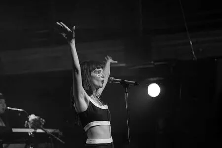 Lauren Mayberry OnlyFans Leaked Free Thumbnail Picture - #7VPCIkAYBS