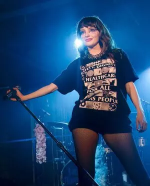 Lauren Mayberry OnlyFans Leaked Free Thumbnail Picture - #9dF4swjxFu