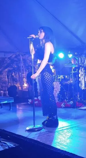 Lauren Mayberry OnlyFans Leaked Free Thumbnail Picture - #AuehnmDBGA