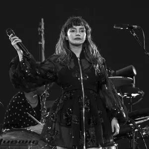 Lauren Mayberry OnlyFans Leaked Free Thumbnail Picture - #CXevwl1EQF
