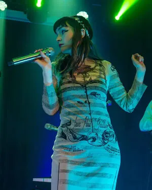 Lauren Mayberry OnlyFans Leaked Free Thumbnail Picture - #CaaOnkJ52b