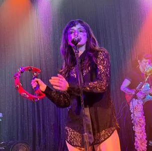Lauren Mayberry OnlyFans Leaked Free Thumbnail Picture - #DHENbGEiTq