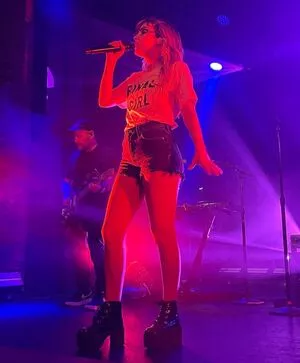 Lauren Mayberry OnlyFans Leaked Free Thumbnail Picture - #G5BGnWe9z6