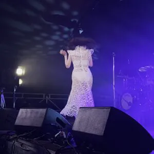 Lauren Mayberry OnlyFans Leaked Free Thumbnail Picture - #Jy34T7Y3a3
