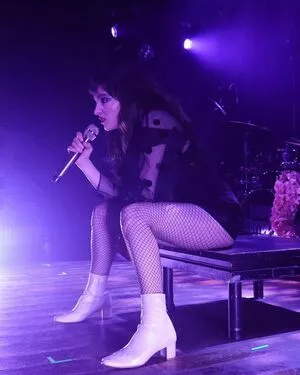 Lauren Mayberry OnlyFans Leaked Free Thumbnail Picture - #KzwKdfHsGr