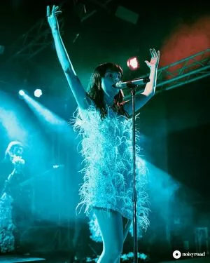 Lauren Mayberry OnlyFans Leaked Free Thumbnail Picture - #LzbyUltjdm
