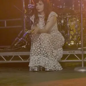 Lauren Mayberry OnlyFans Leaked Free Thumbnail Picture - #P48NgwFUD9
