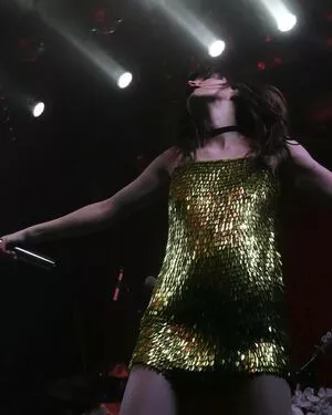 Lauren Mayberry OnlyFans Leaked Free Thumbnail Picture - #Q28LgwPlAR
