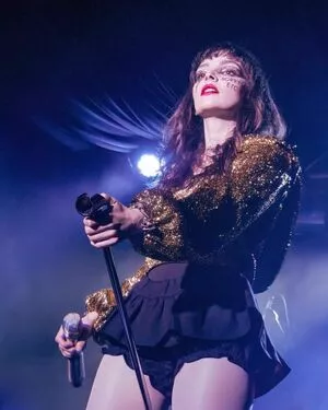 Lauren Mayberry OnlyFans Leaked Free Thumbnail Picture - #REYmb6PQMa