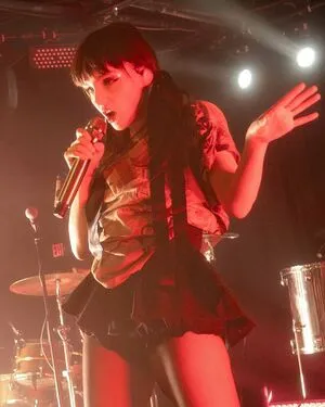 Lauren Mayberry OnlyFans Leaked Free Thumbnail Picture - #RlXWCj2WOP