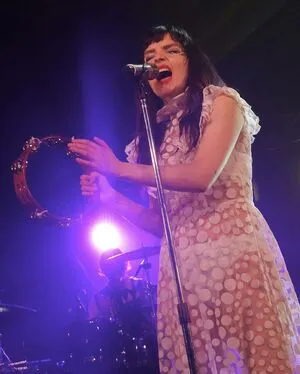 Lauren Mayberry OnlyFans Leaked Free Thumbnail Picture - #TcnnqLMRTG