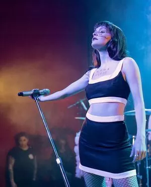 Lauren Mayberry OnlyFans Leaked Free Thumbnail Picture - #XjvDpSxEPr