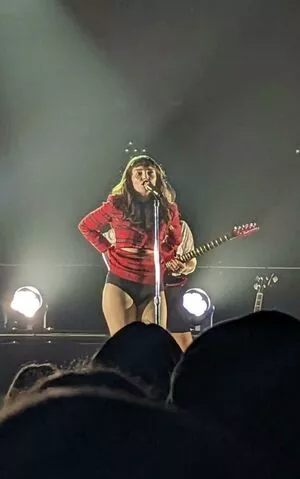 Lauren Mayberry OnlyFans Leaked Free Thumbnail Picture - #eQys9vC3NR