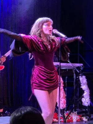 Lauren Mayberry OnlyFans Leaked Free Thumbnail Picture - #erJF5zSmdL