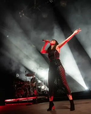 Lauren Mayberry OnlyFans Leaked Free Thumbnail Picture - #fMYX1CeAWF