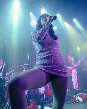 Lauren Mayberry OnlyFans Leaked Free Thumbnail Picture - #htR4bzq5Il