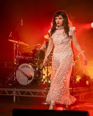 Lauren Mayberry OnlyFans Leaked Free Thumbnail Picture - #id8ZsbV96Z