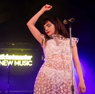 Lauren Mayberry OnlyFans Leaked Free Thumbnail Picture - #kDTtzH9s8s