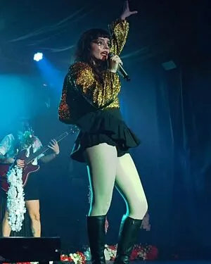 Lauren Mayberry OnlyFans Leaked Free Thumbnail Picture - #kJYBehCZCa