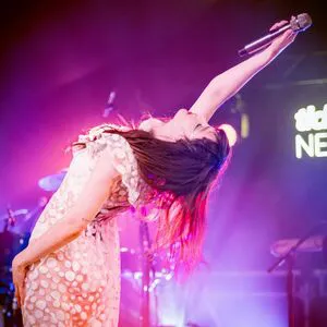 Lauren Mayberry OnlyFans Leaked Free Thumbnail Picture - #l29Zhvq7pd