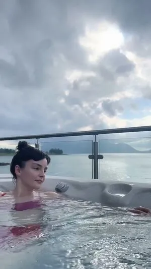 Lauren Mayberry OnlyFans Leaked Free Thumbnail Picture - #lNeCwrtbfb