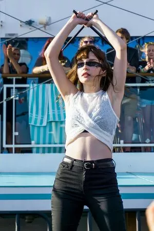 Lauren Mayberry OnlyFans Leaked Free Thumbnail Picture - #opJlfkcK3J