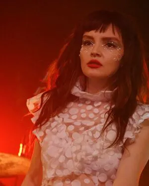Lauren Mayberry OnlyFans Leaked Free Thumbnail Picture - #q4V4fsHHAM