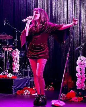 Lauren Mayberry OnlyFans Leaked Free Thumbnail Picture - #sUxvOtZ6XP