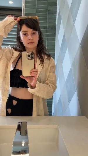 Lauren Mayberry OnlyFans Leaked Free Thumbnail Picture - #tmTG3matu0