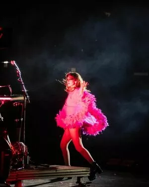 Lauren Mayberry OnlyFans Leaked Free Thumbnail Picture - #uexRkCD98l