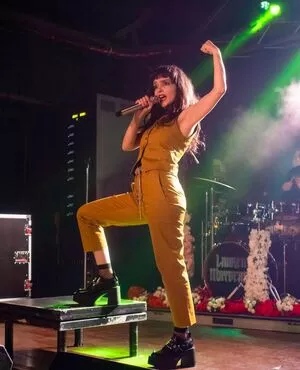 Lauren Mayberry OnlyFans Leaked Free Thumbnail Picture - #v4Fba9Bclx