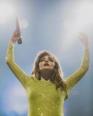 Lauren Mayberry OnlyFans Leaked Free Thumbnail Picture - #vNN2AQr4lA
