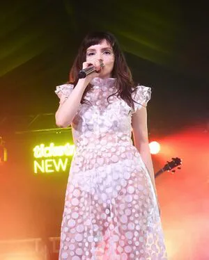 Lauren Mayberry OnlyFans Leaked Free Thumbnail Picture - #w1tAPDYVns