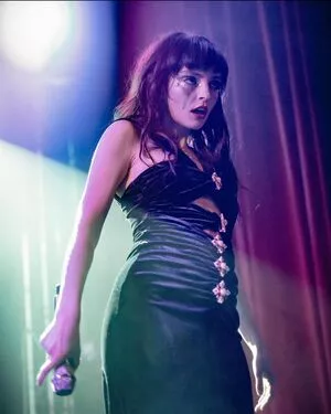 Lauren Mayberry OnlyFans Leaked Free Thumbnail Picture - #yMWzoYHw3n