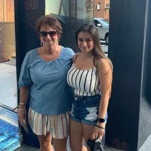 Lauren Risotti OnlyFans Leaked Free Thumbnail Picture - #eLNVlLQkNJ