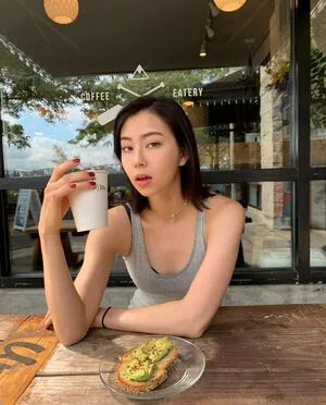 Lauren Tsai OnlyFans Leaked Free Thumbnail Picture - #smyazCyvfQ