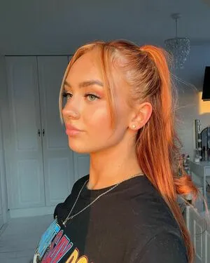 Lauren Whelan OnlyFans Leaked Free Thumbnail Picture - #nlMAtzcyY0