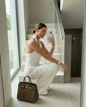 Laurence Perrin OnlyFans Leaked Free Thumbnail Picture - #QlzYMPv2K5